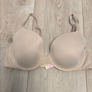 PINK Victoria's Secret Light Beige Bra